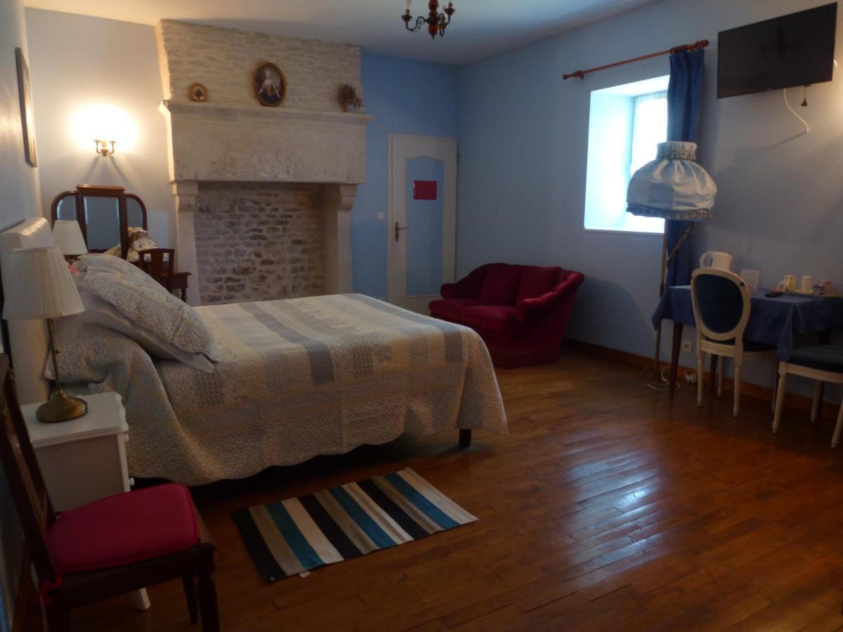 Le Logis De Faugerit Bed and Breakfast Frontenay-Rohan-Rohan Εξωτερικό φωτογραφία